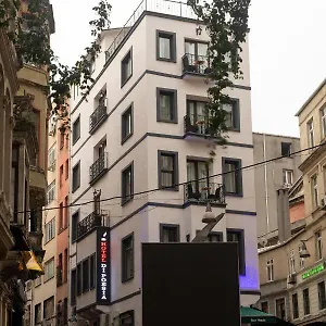 Dı Poesıa İstanbul